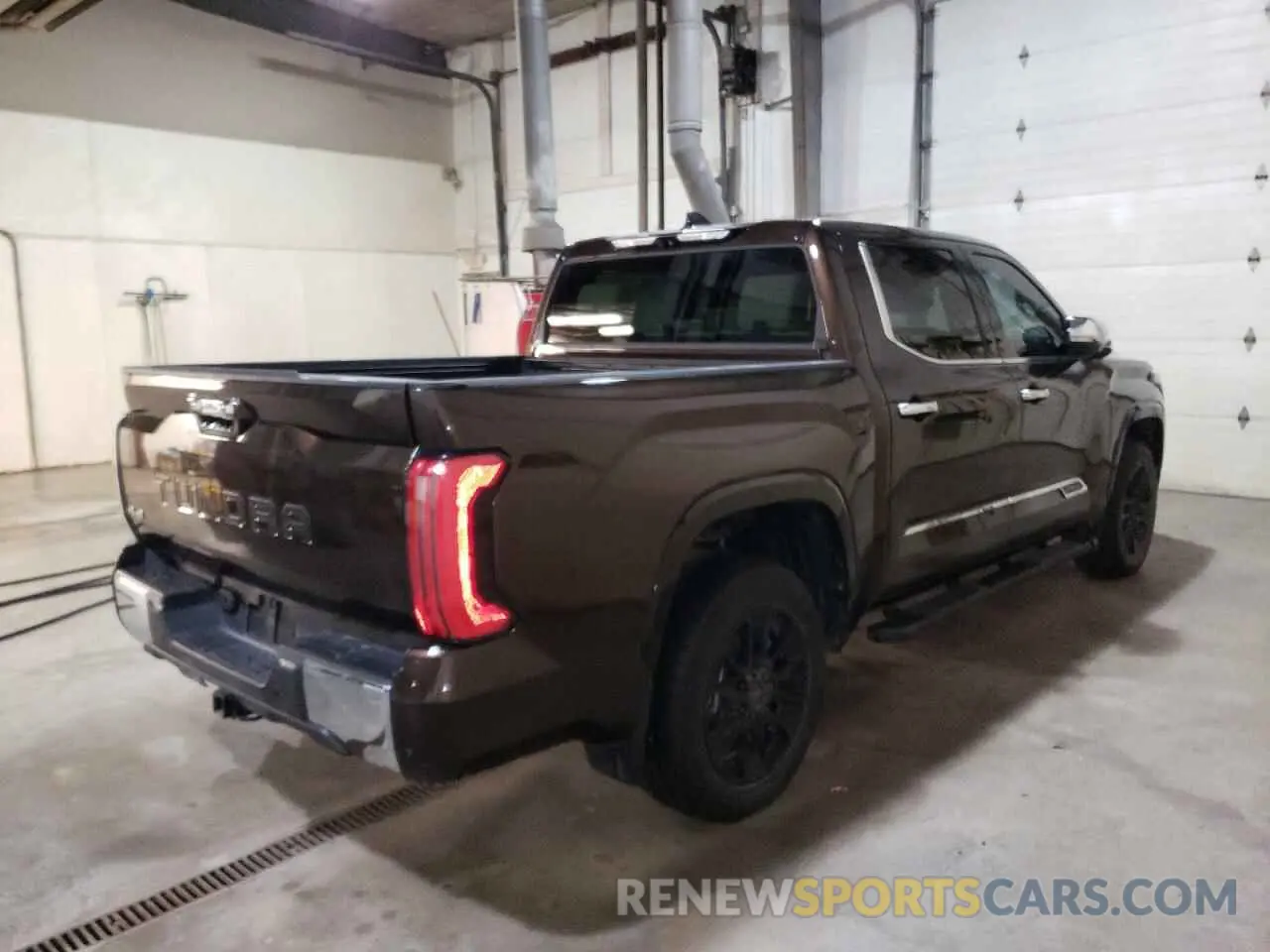 3 Photograph of a damaged car 5TFMC5DB3PX016065 TOYOTA TUNDRA 2023