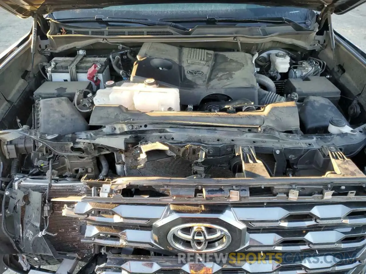 11 Photograph of a damaged car 5TFNA5DB2PX085582 TOYOTA TUNDRA 2023