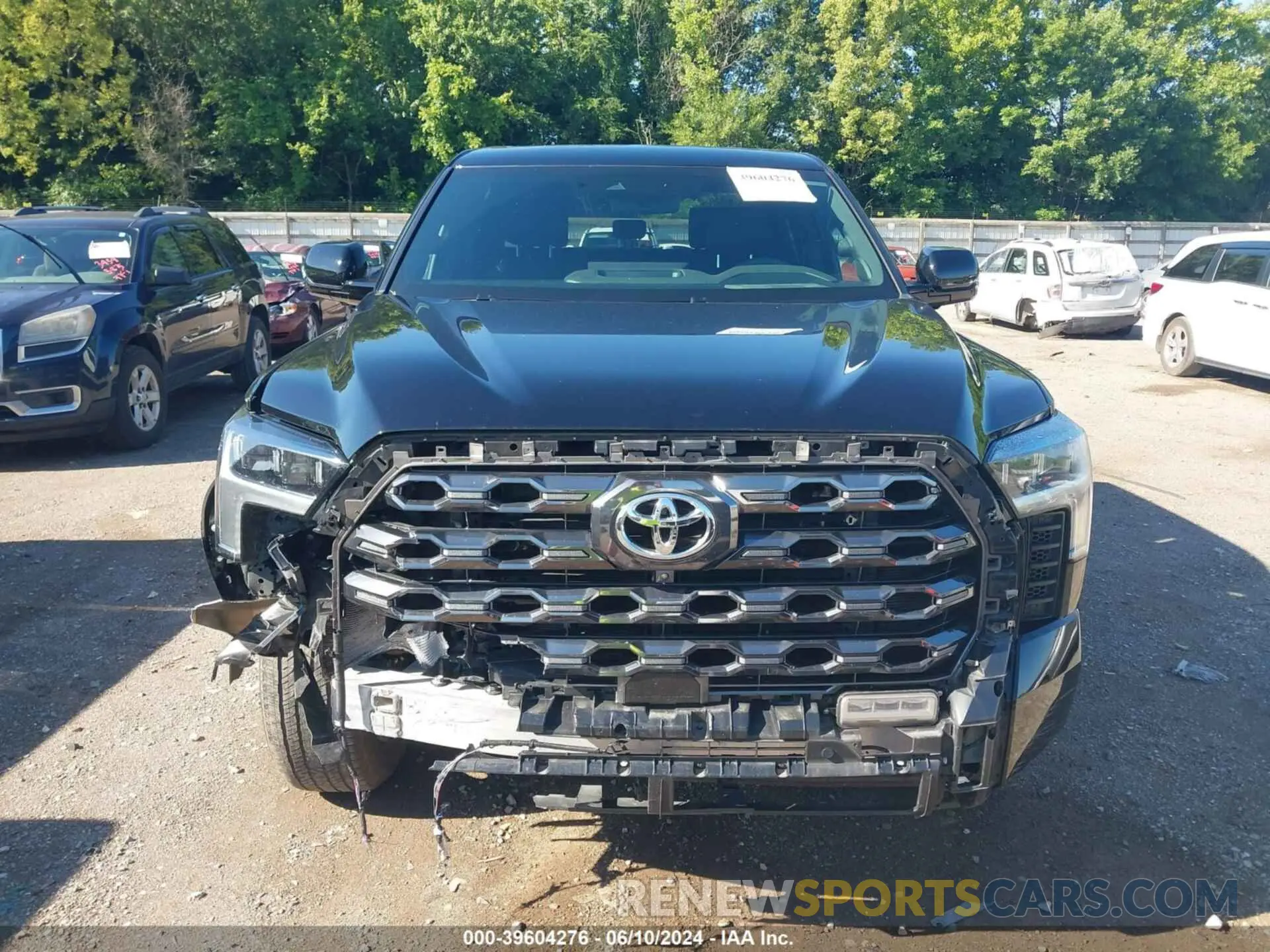 6 Photograph of a damaged car 5TFNA5DB3PX080827 TOYOTA TUNDRA 2023