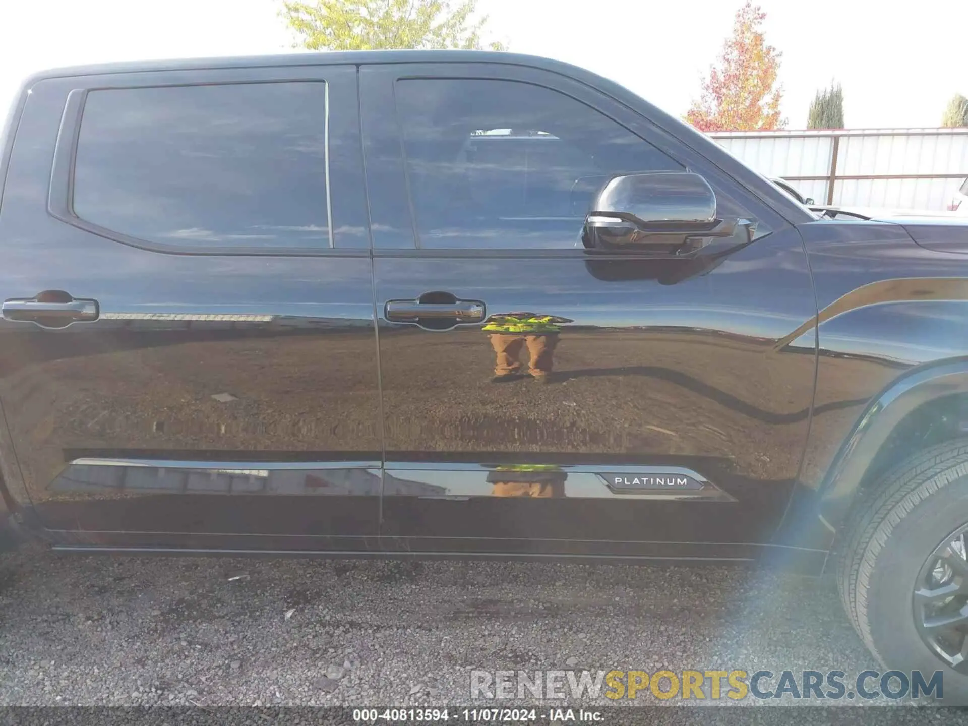 13 Photograph of a damaged car 5TFNA5DBXPX117873 TOYOTA TUNDRA 2023