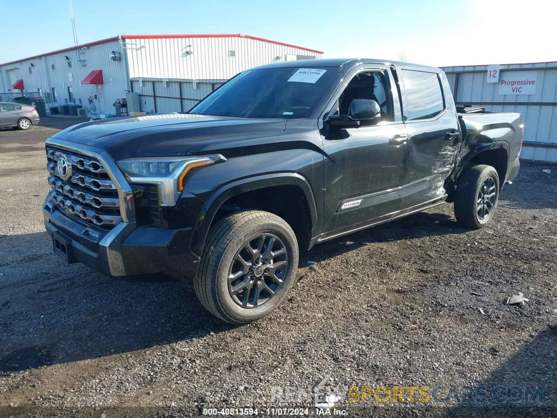 2 Photograph of a damaged car 5TFNA5DBXPX117873 TOYOTA TUNDRA 2023