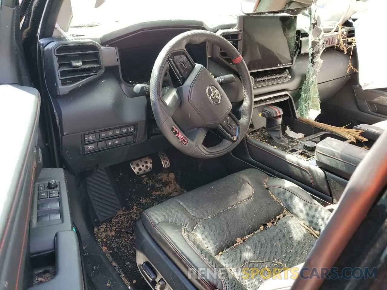 8 Photograph of a damaged car 5TFPC5DB0PX032270 TOYOTA TUNDRA 2023