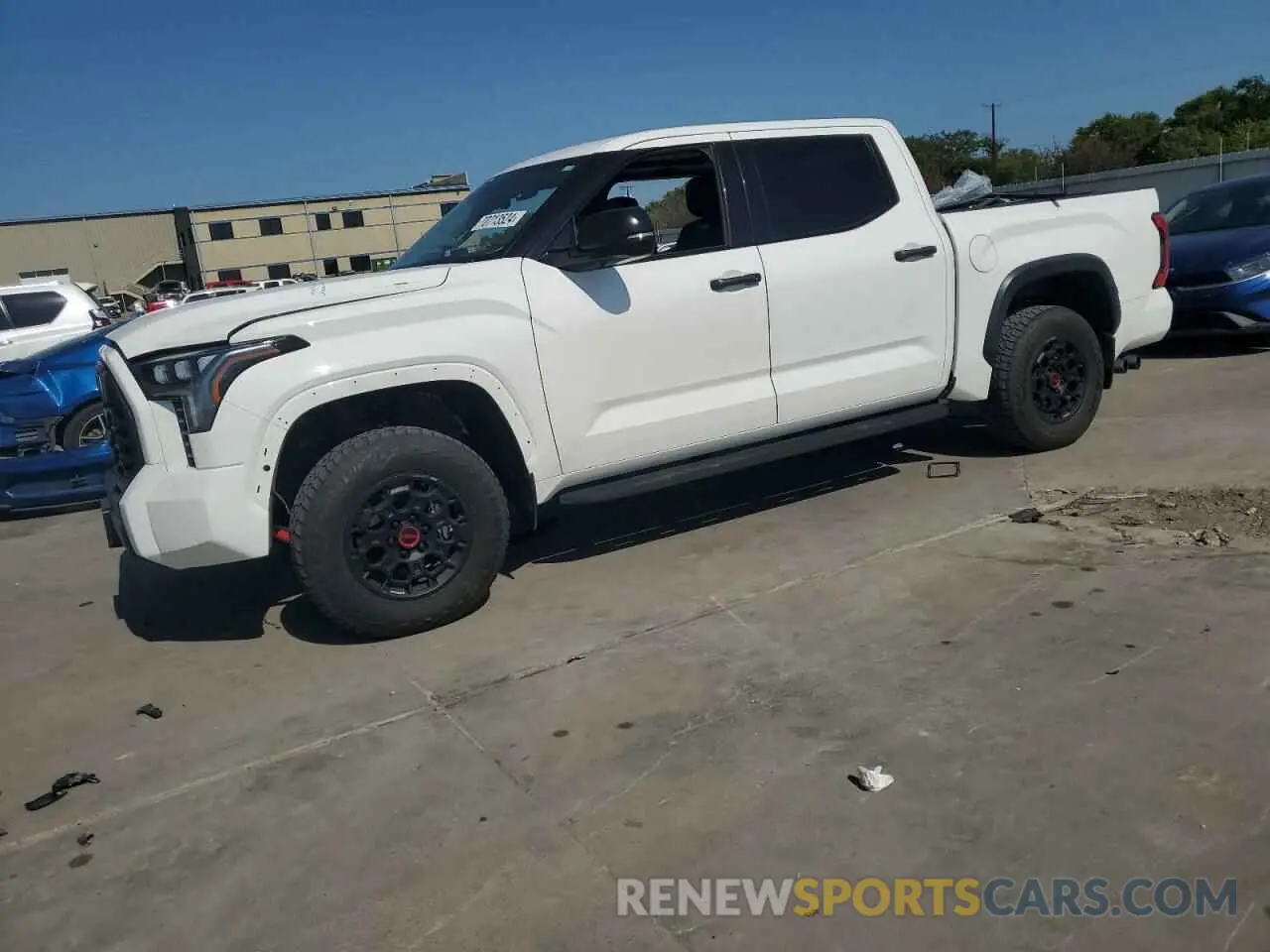 1 Photograph of a damaged car 5TFPC5DB4PX025581 TOYOTA TUNDRA 2023
