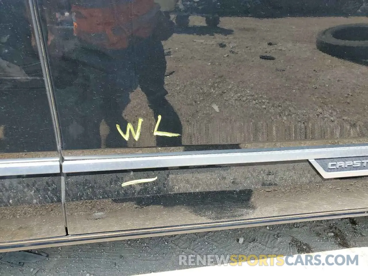 12 Photograph of a damaged car 5TFVC5DB0PX037217 TOYOTA TUNDRA 2023