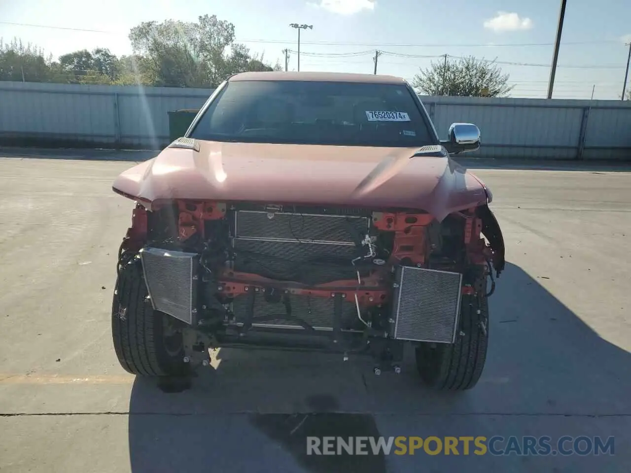 5 Photograph of a damaged car 5TFVC5DB5PX030960 TOYOTA TUNDRA 2023
