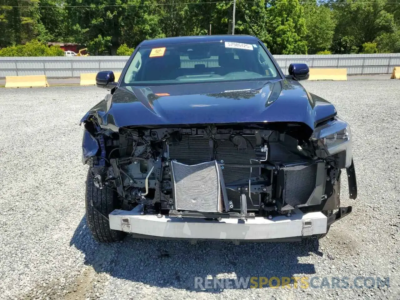 5 Photograph of a damaged car 5TFJA5AB4RX034140 TOYOTA TUNDRA 2024