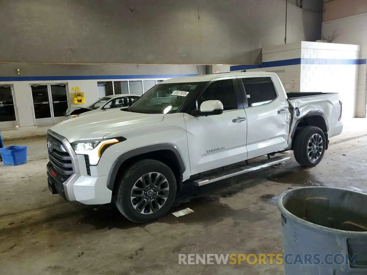 1 Photograph of a damaged car 5TFJA5DB3RX212597 TOYOTA TUNDRA 2024