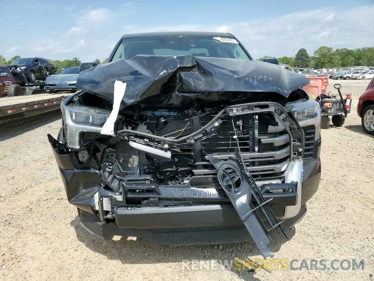 5 Photograph of a damaged car 5TFJA5DB4RX155701 TOYOTA TUNDRA 2024