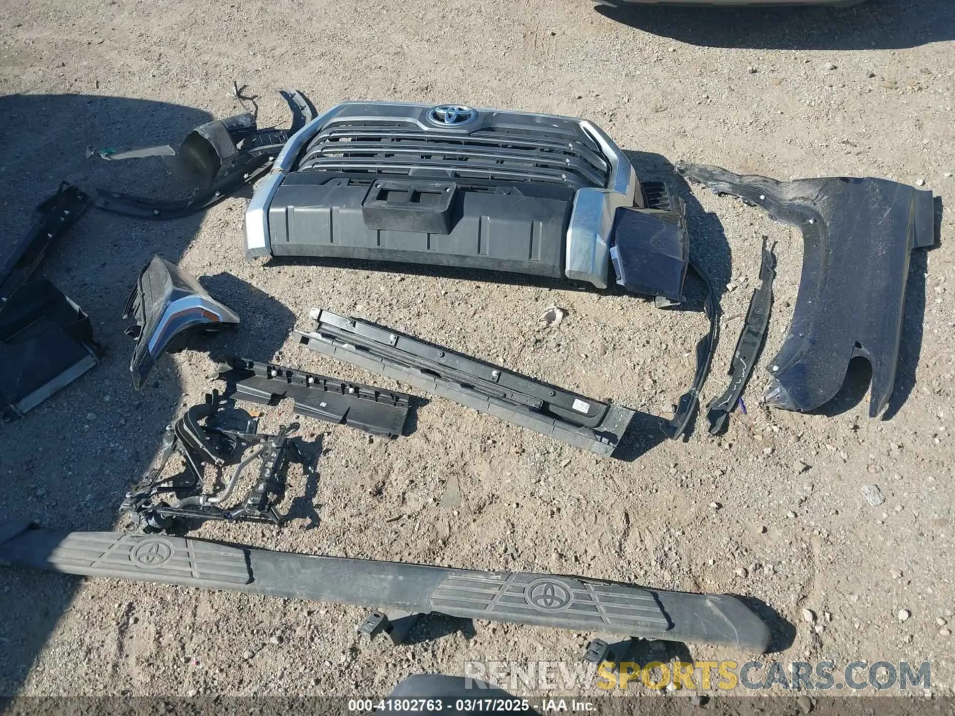 12 Photograph of a damaged car 5TFJA5DB4RX159604 TOYOTA TUNDRA 2024