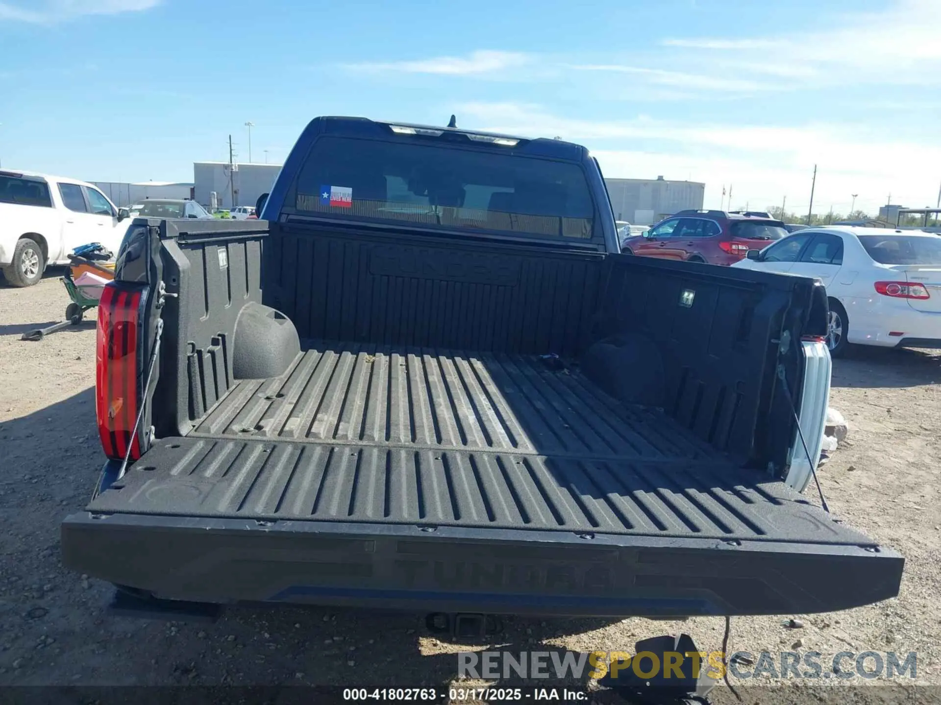 19 Photograph of a damaged car 5TFJA5DB4RX159604 TOYOTA TUNDRA 2024