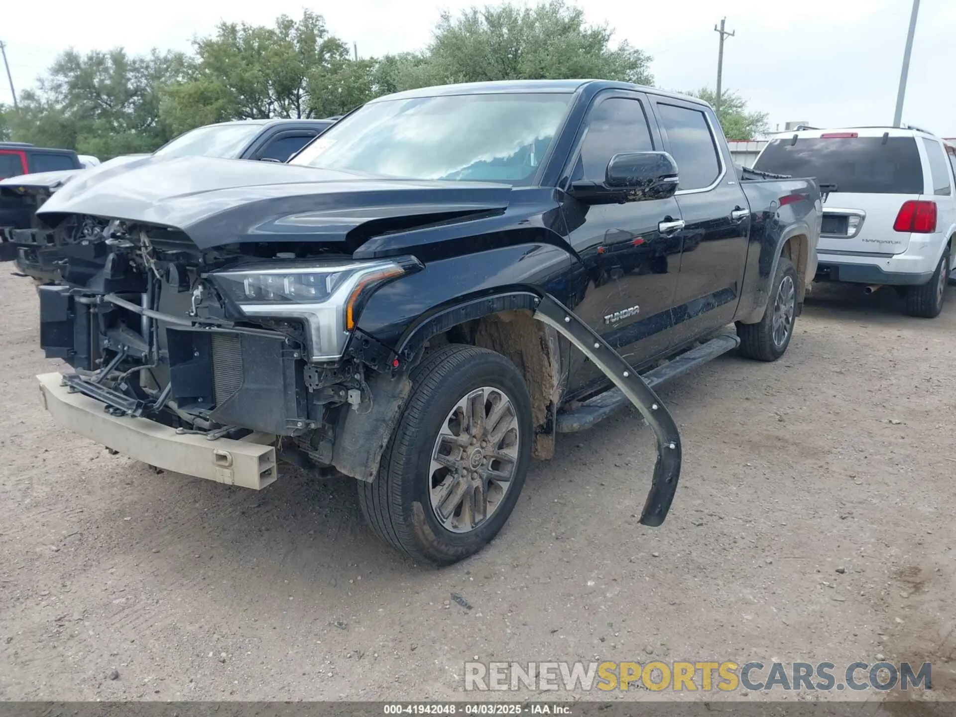 2 Photograph of a damaged car 5TFJA5EC8RX027842 TOYOTA TUNDRA 2024