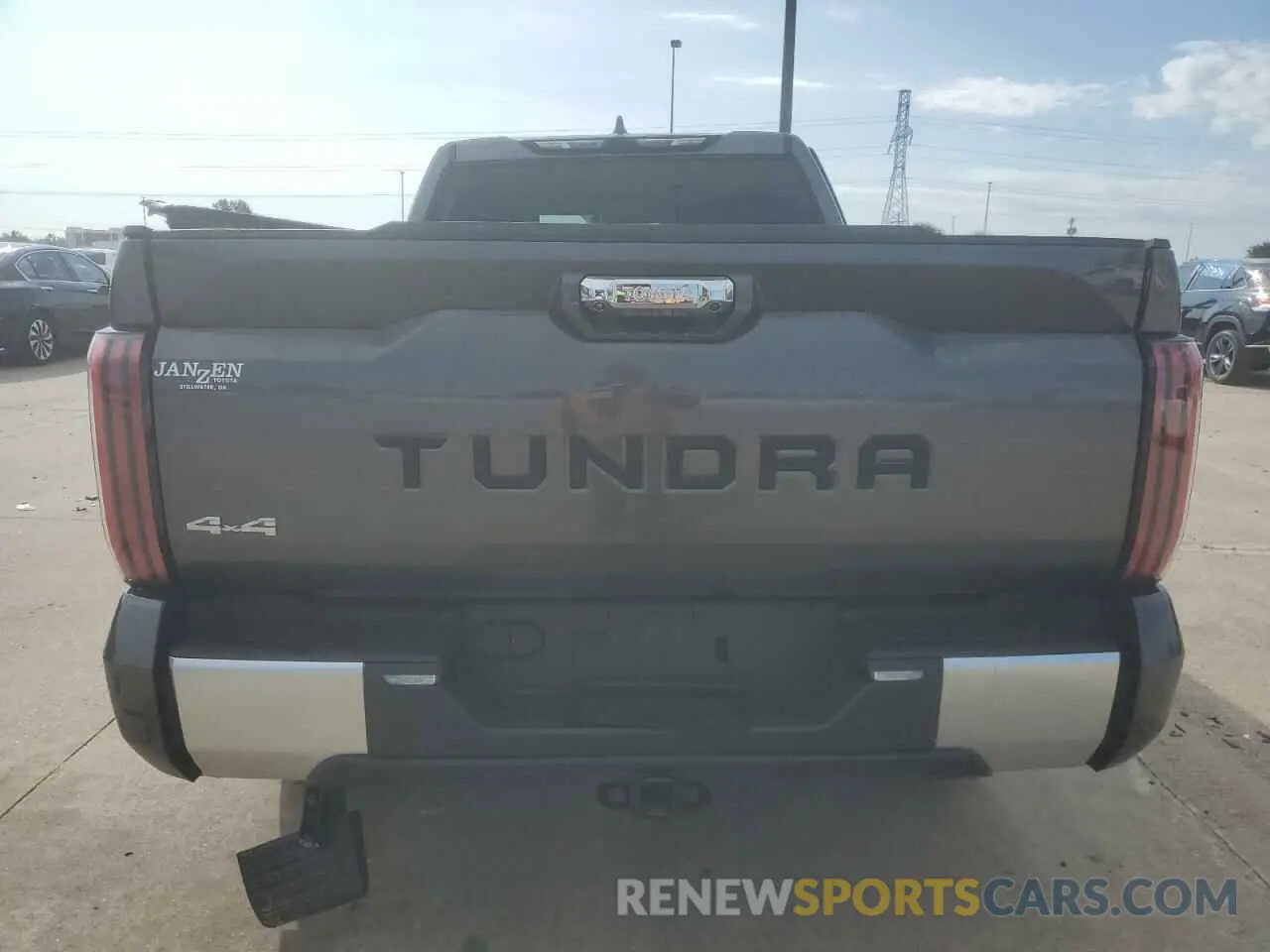 6 Photograph of a damaged car 5TFJA5EC9RX028899 TOYOTA TUNDRA 2024