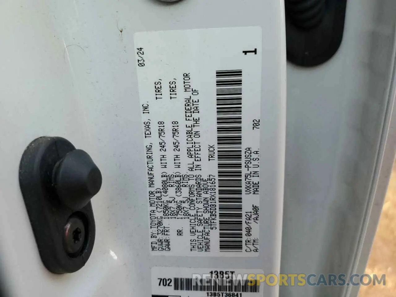 14 Photograph of a damaged car 5TFKB5DB1RX181657 TOYOTA TUNDRA 2024