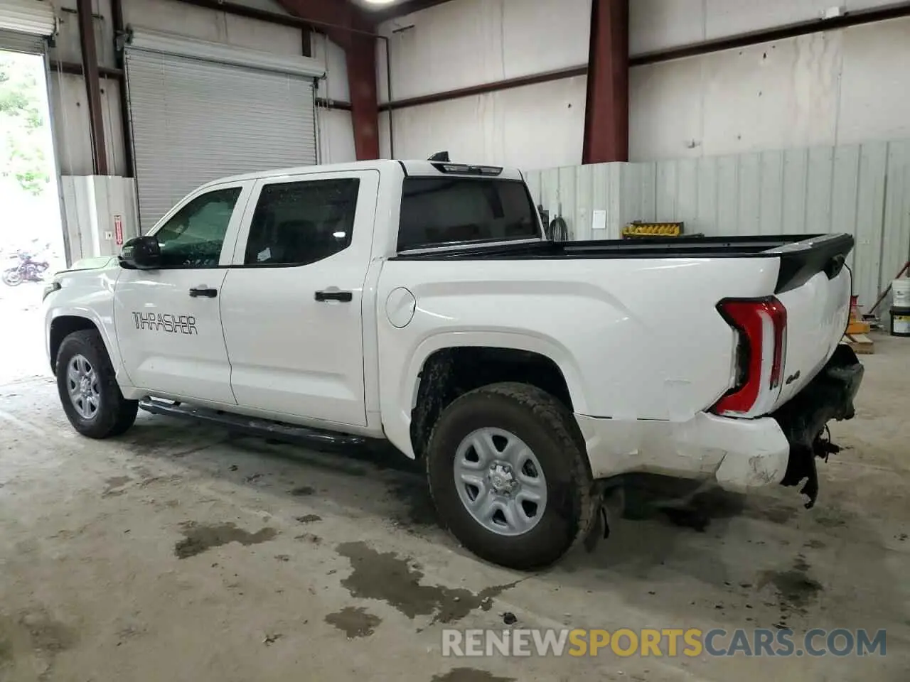 2 Photograph of a damaged car 5TFKB5DB4RX218720 TOYOTA TUNDRA 2024