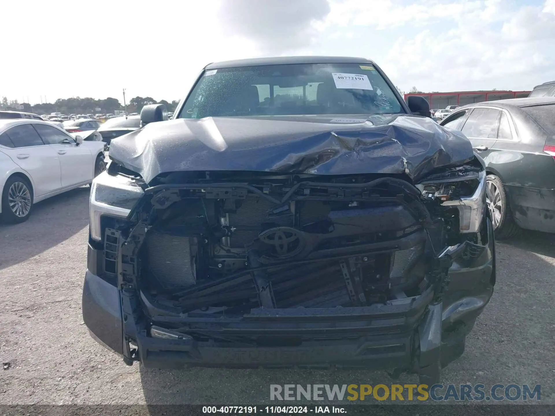 6 Photograph of a damaged car 5TFLA5AA4RX032890 TOYOTA TUNDRA 2024
