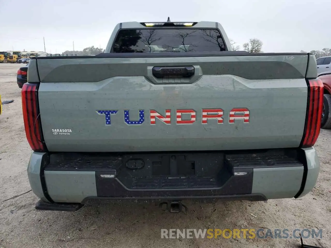 6 Photograph of a damaged car 5TFLA5AB5RX035077 TOYOTA TUNDRA 2024