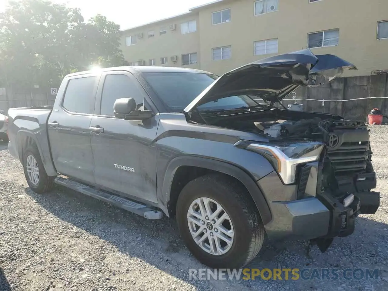 4 Photograph of a damaged car 5TFLA5AB8RX034876 TOYOTA TUNDRA 2024
