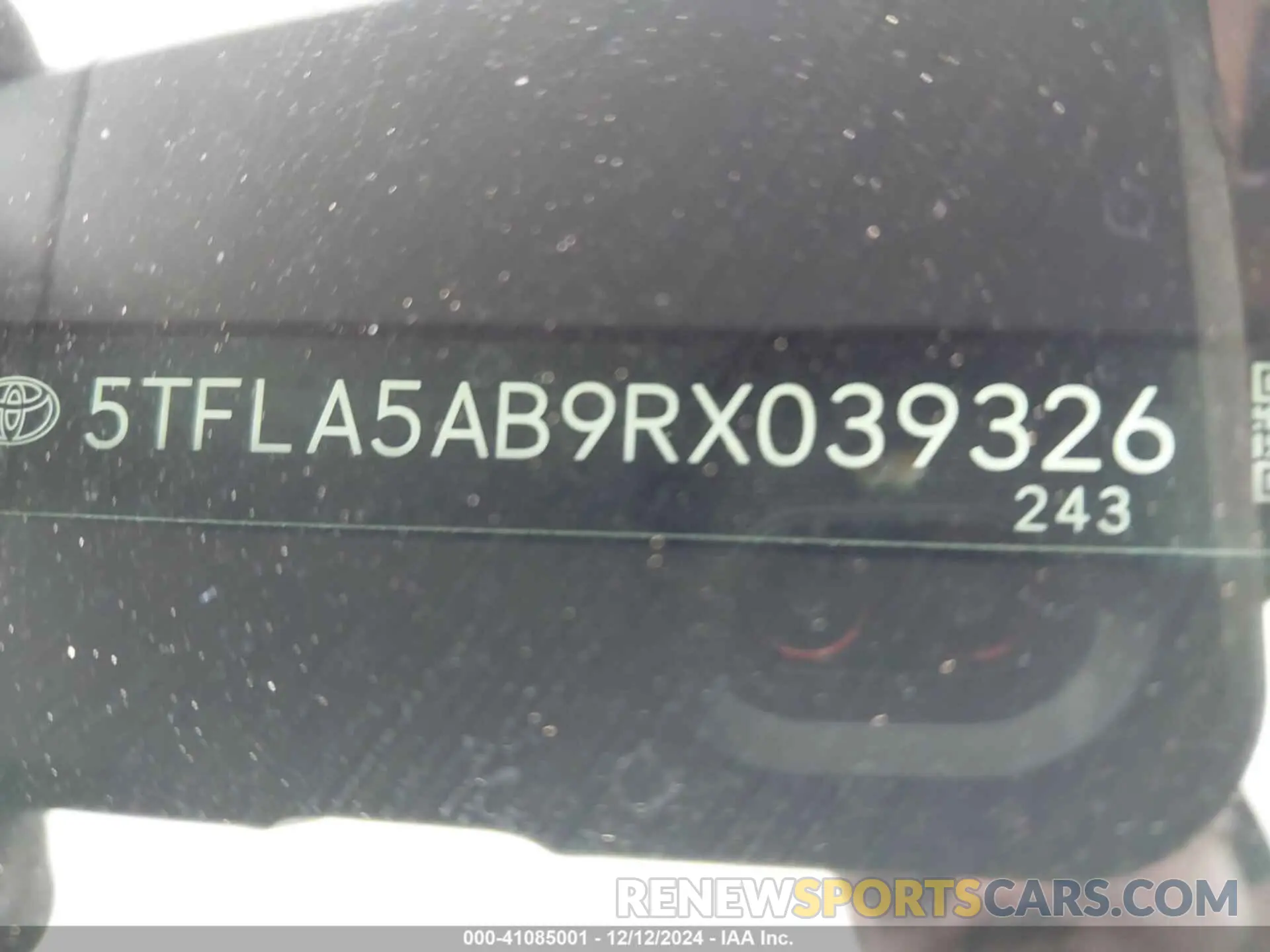 9 Photograph of a damaged car 5TFLA5AB9RX039326 TOYOTA TUNDRA 2024