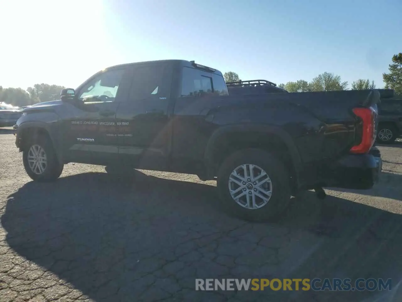2 Photograph of a damaged car 5TFLA5DA4RX150885 TOYOTA TUNDRA 2024