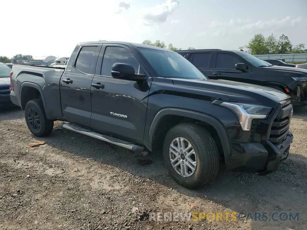 4 Photograph of a damaged car 5TFLA5DA5RX166349 TOYOTA TUNDRA 2024