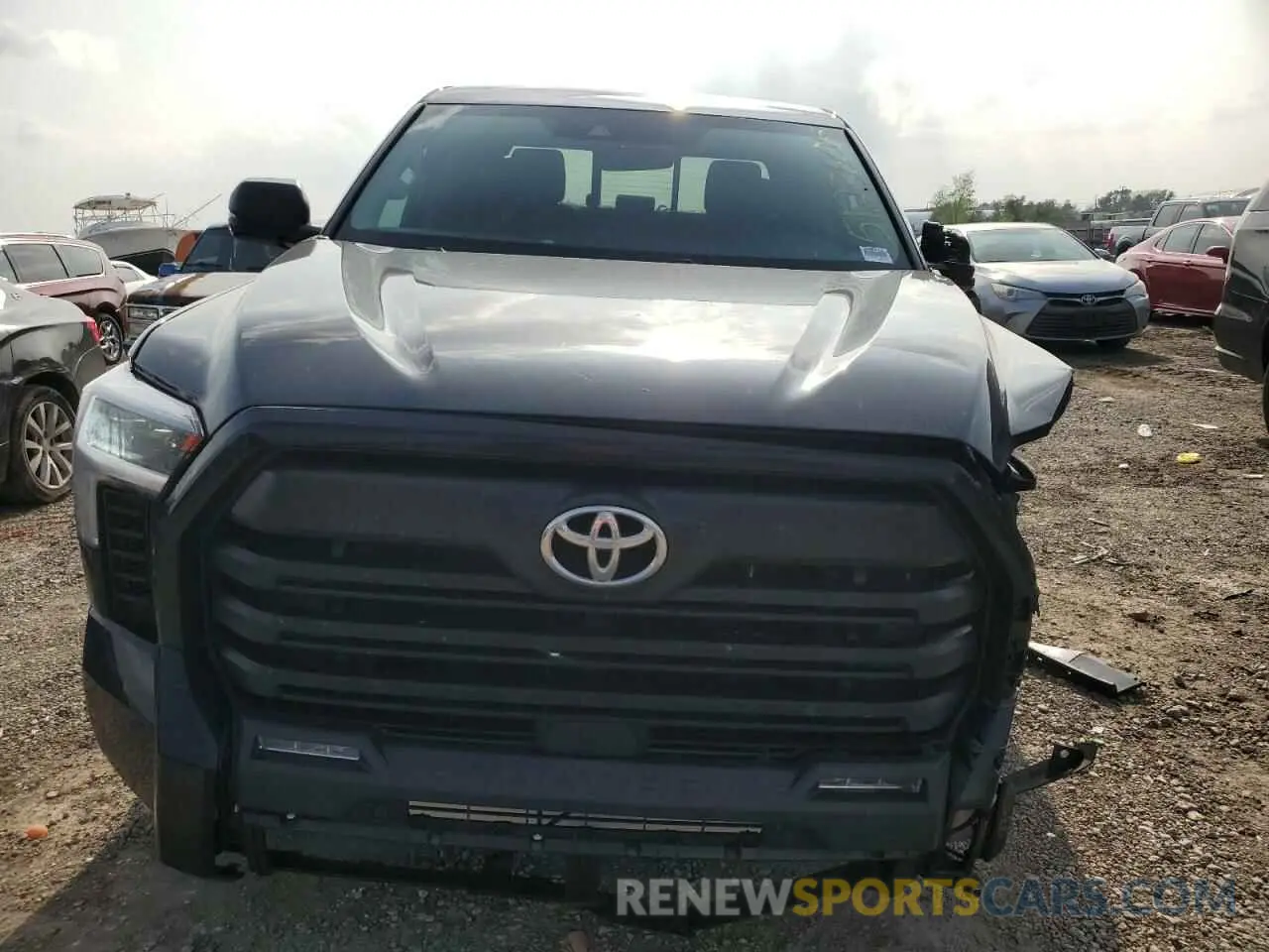 5 Photograph of a damaged car 5TFLA5DA5RX166349 TOYOTA TUNDRA 2024