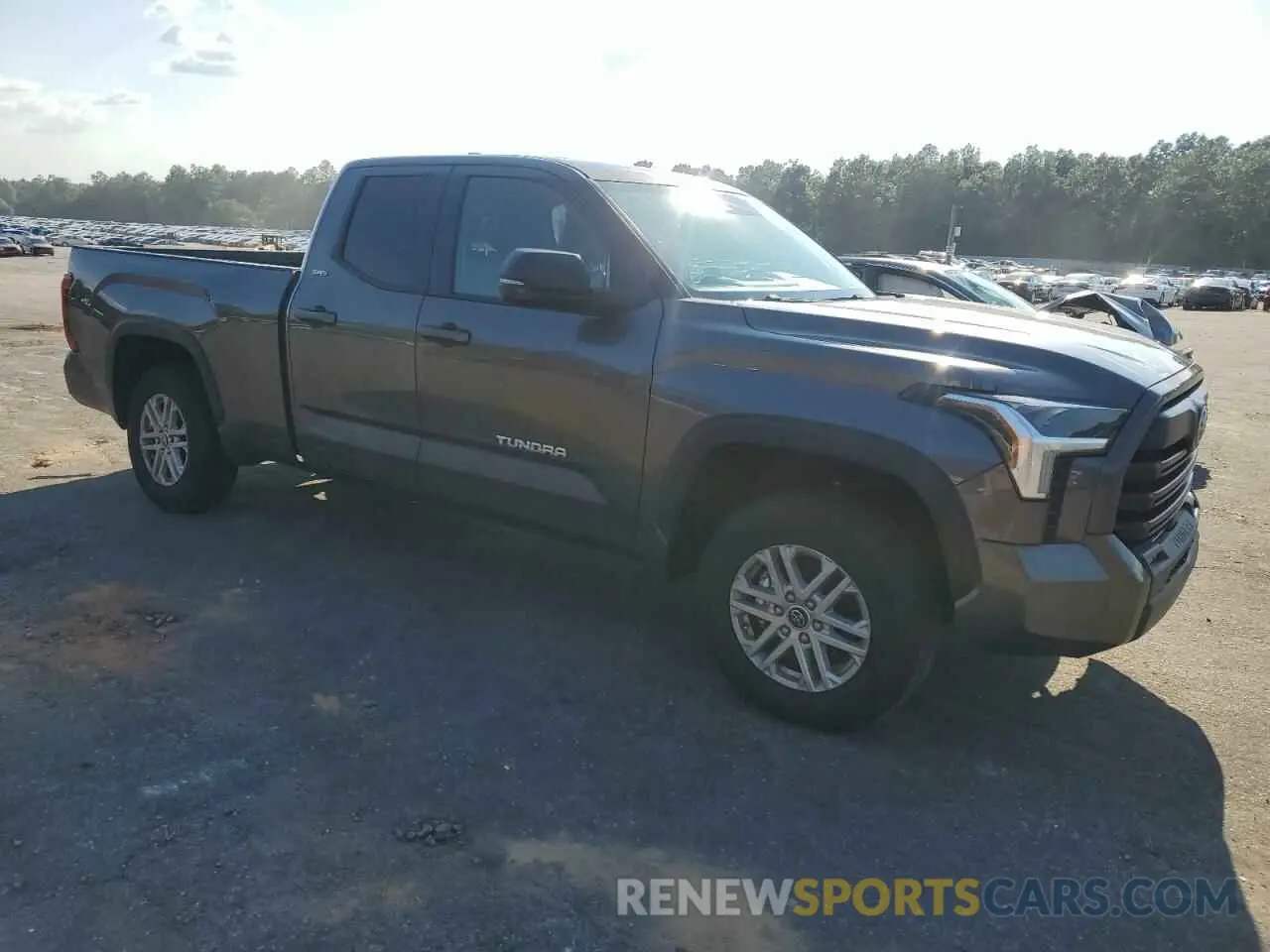 4 Photograph of a damaged car 5TFLA5DAXRX175242 TOYOTA TUNDRA 2024