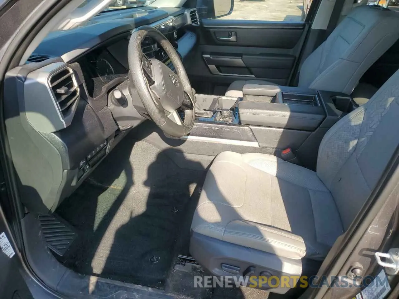7 Photograph of a damaged car 5TFLA5DAXRX175242 TOYOTA TUNDRA 2024