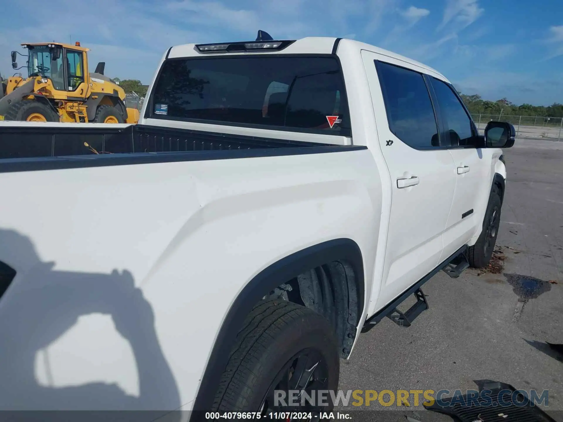 20 Photograph of a damaged car 5TFLA5DB0RX162167 TOYOTA TUNDRA 2024