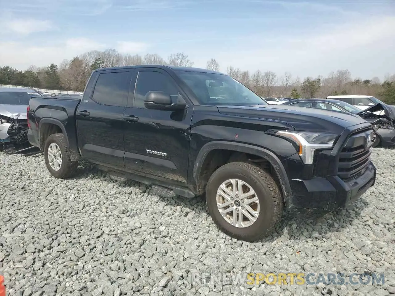 4 Photograph of a damaged car 5TFLA5DB0RX165621 TOYOTA TUNDRA 2024