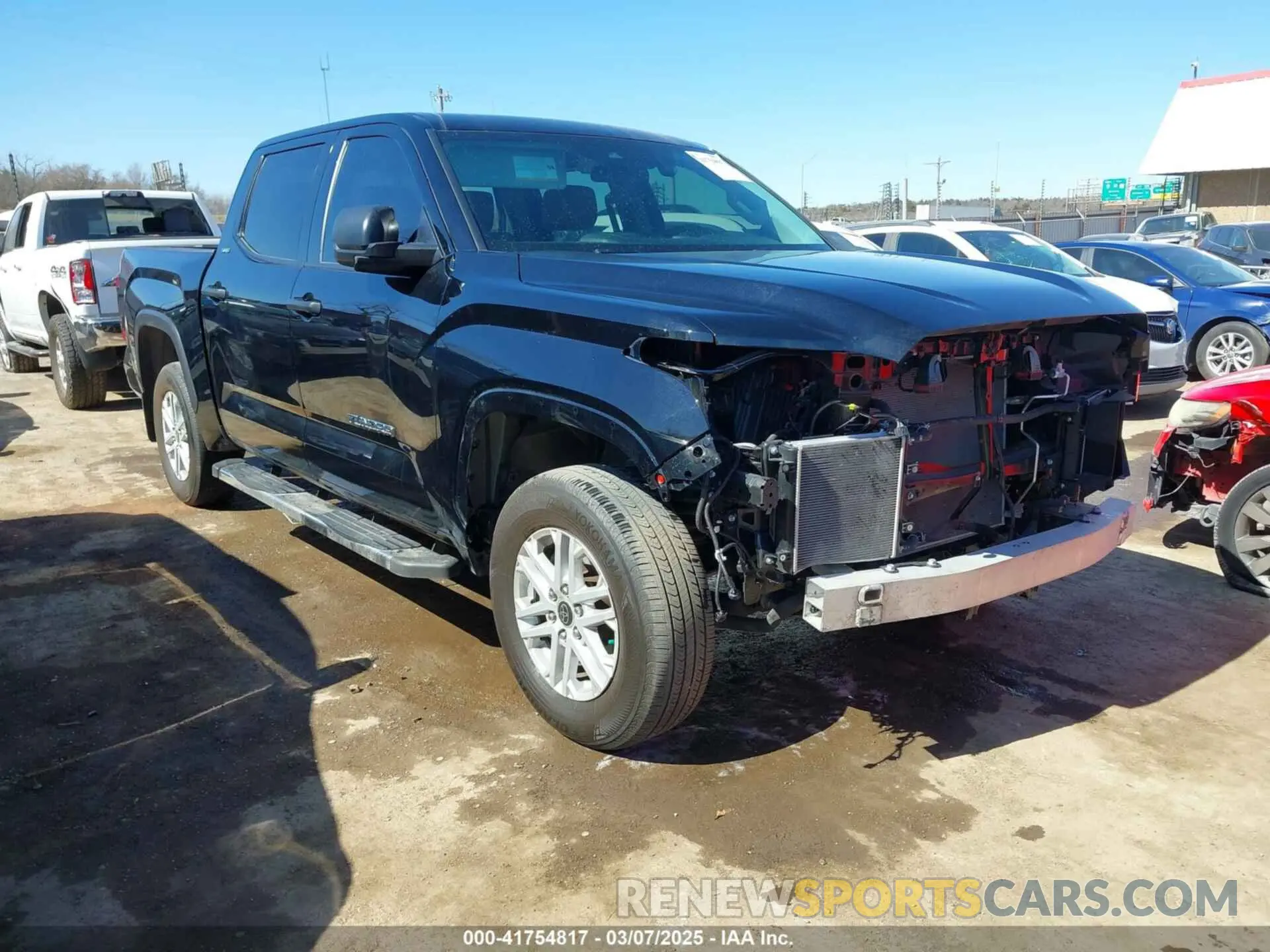 1 Photograph of a damaged car 5TFLA5DB0RX171418 TOYOTA TUNDRA 2024