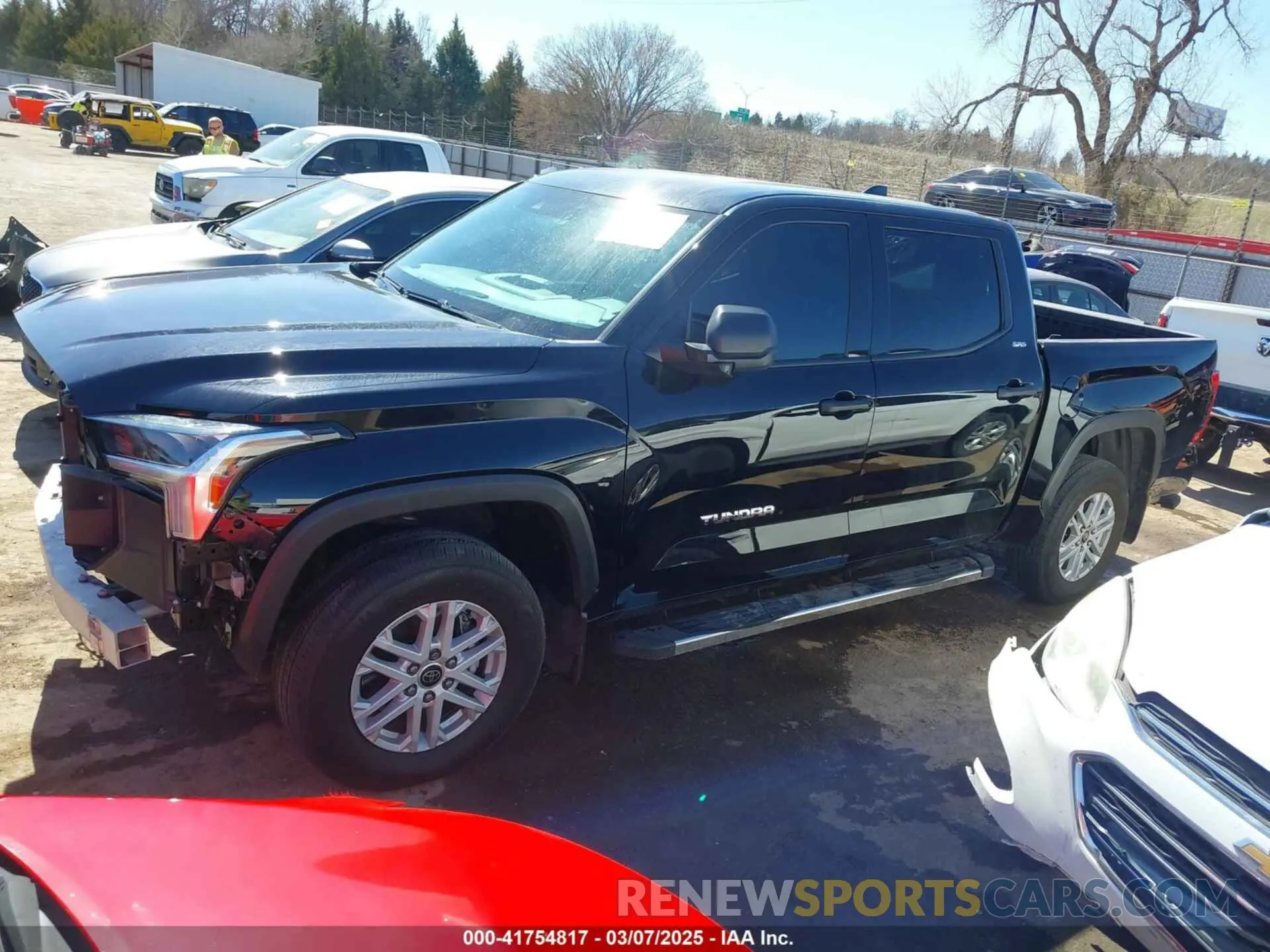 15 Photograph of a damaged car 5TFLA5DB0RX171418 TOYOTA TUNDRA 2024