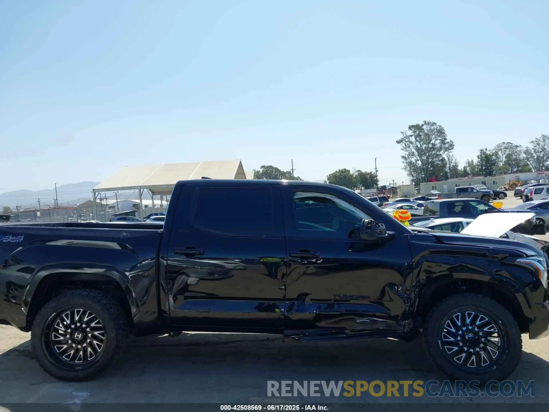 13 Photograph of a damaged car 5TFLA5DB0RX211934 TOYOTA TUNDRA 2024