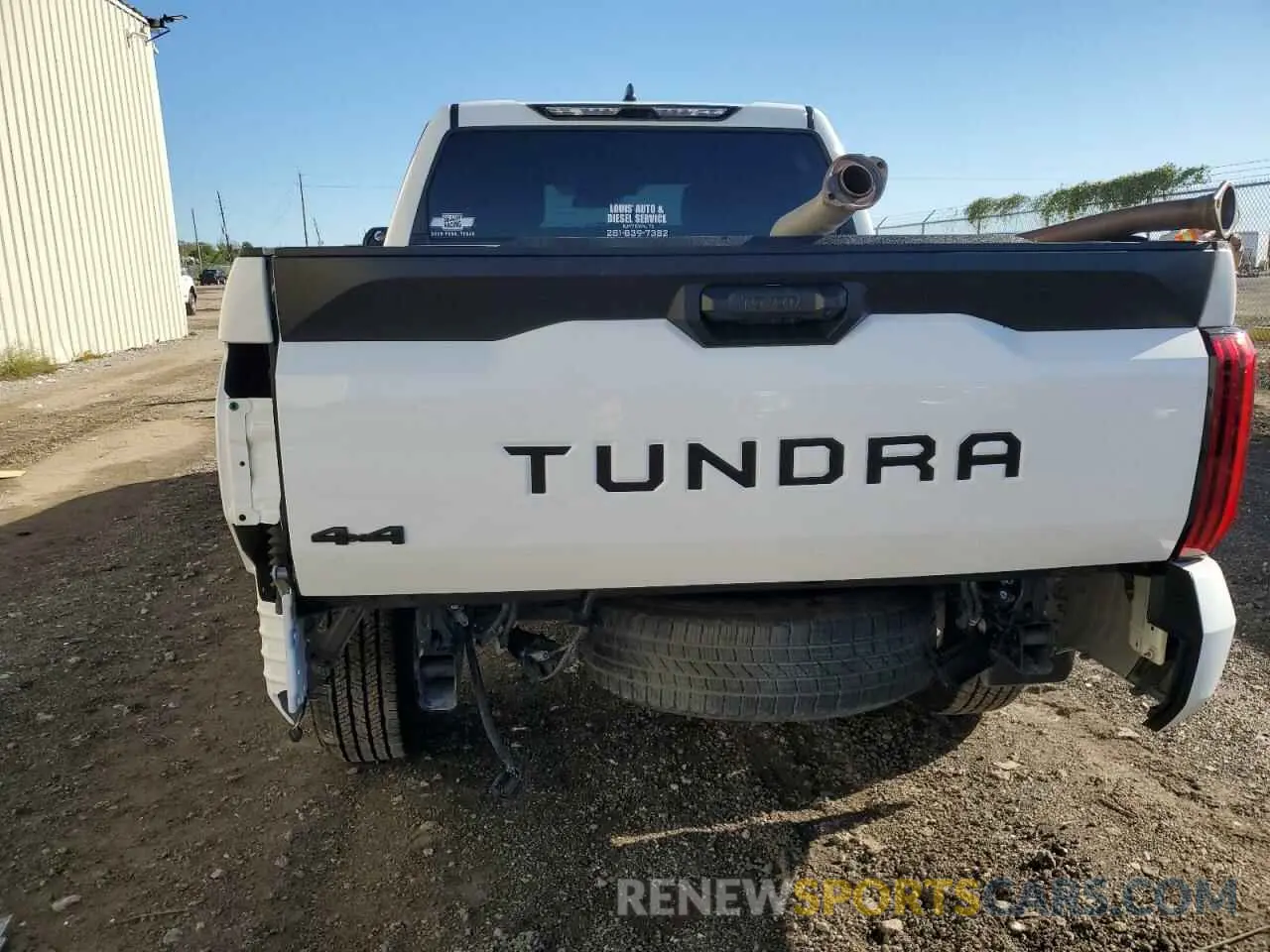 6 Photograph of a damaged car 5TFLA5DB1RX175977 TOYOTA TUNDRA 2024