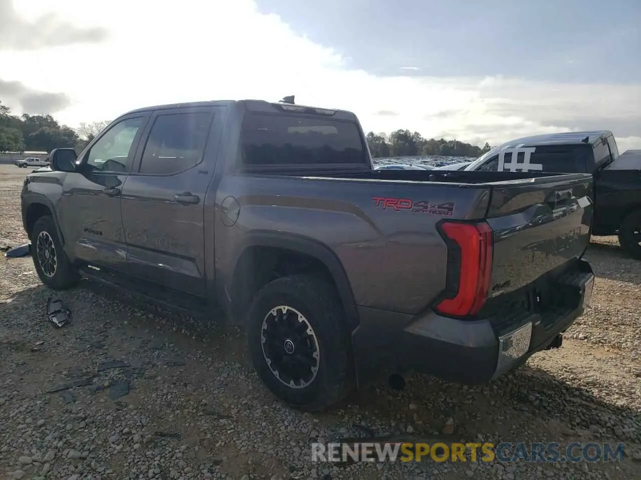 2 Photograph of a damaged car 5TFLA5DB1RX184761 TOYOTA TUNDRA 2024