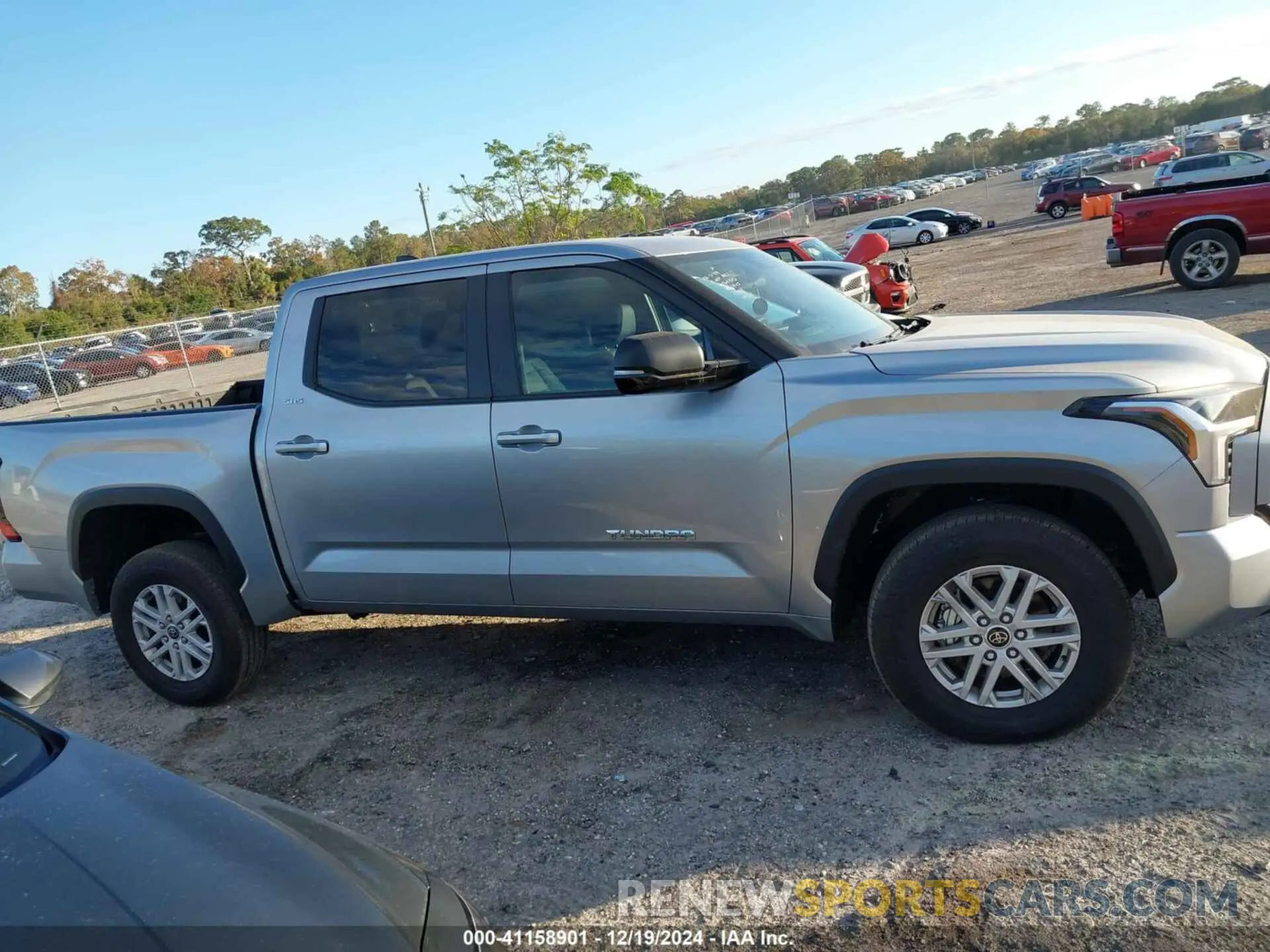 13 Photograph of a damaged car 5TFLA5DB1RX216415 TOYOTA TUNDRA 2024