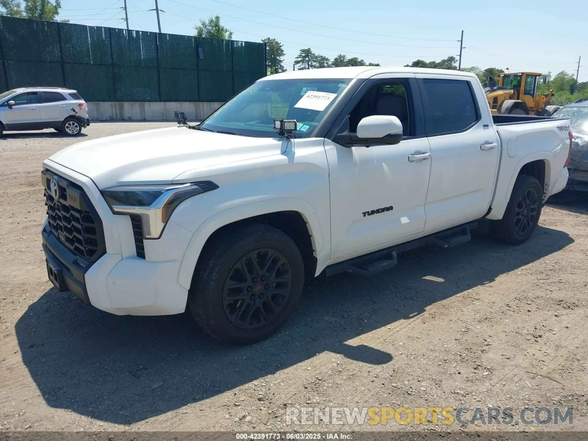 2 Photograph of a damaged car 5TFLA5DB2RX145824 TOYOTA TUNDRA 2024