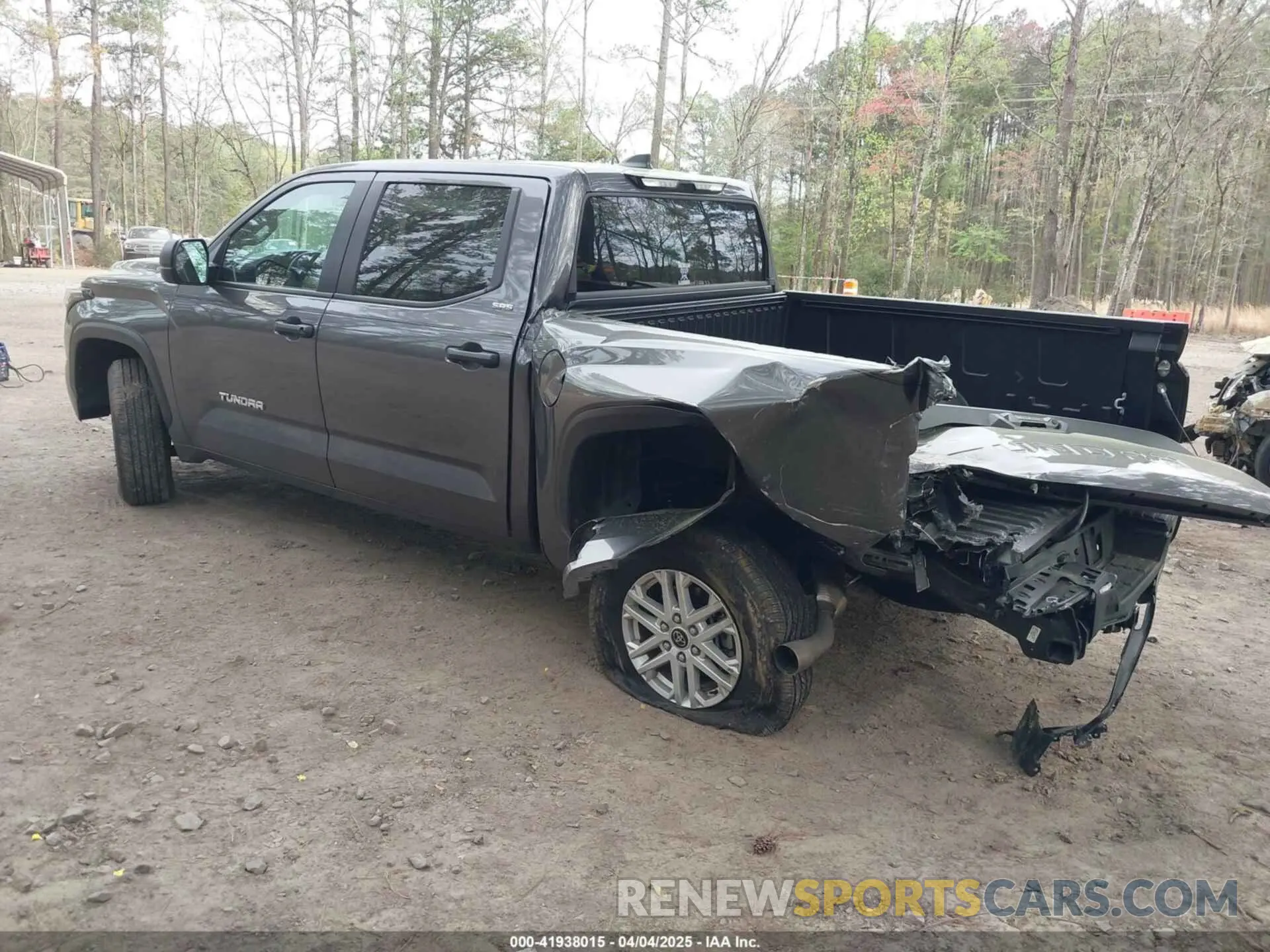 3 Photograph of a damaged car 5TFLA5DB2RX204354 TOYOTA TUNDRA 2024