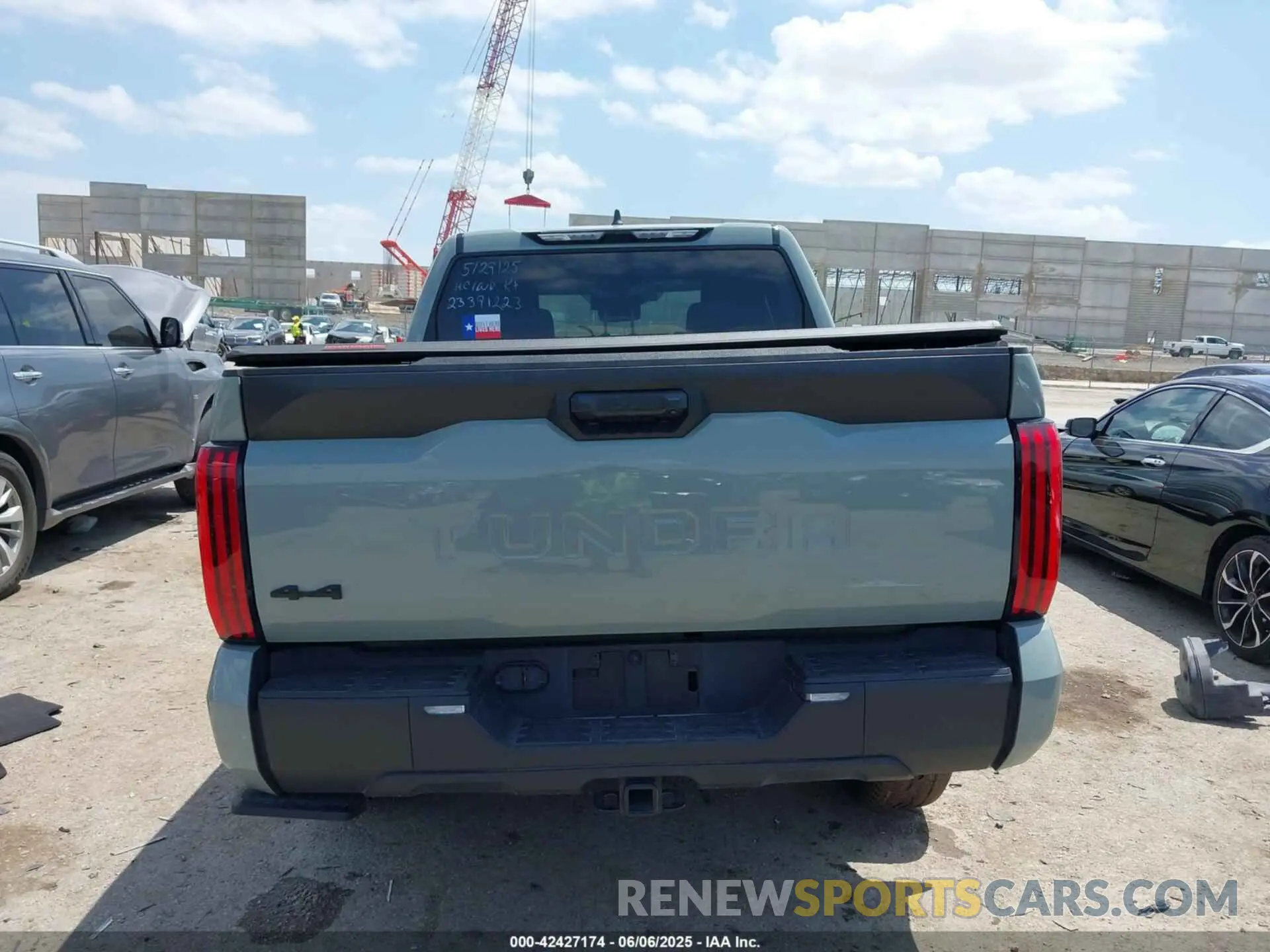 16 Photograph of a damaged car 5TFLA5DB2RX232526 TOYOTA TUNDRA 2024