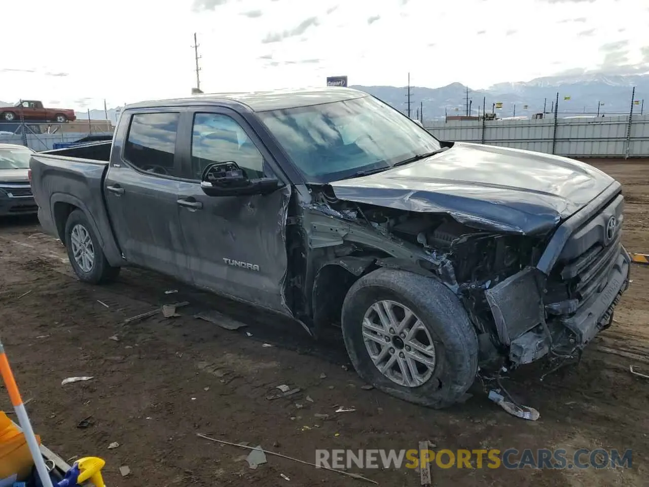 4 Photograph of a damaged car 5TFLA5DB3RX148375 TOYOTA TUNDRA 2024