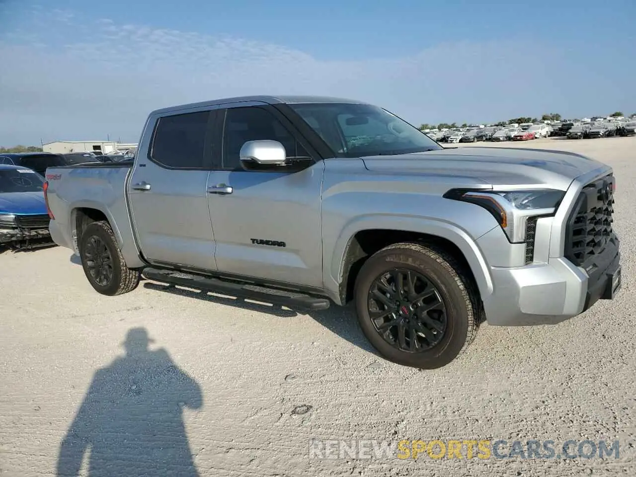 4 Photograph of a damaged car 5TFLA5DB3RX169663 TOYOTA TUNDRA 2024