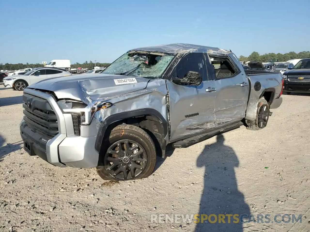 1 Photograph of a damaged car 5TFLA5DB3RX178329 TOYOTA TUNDRA 2024