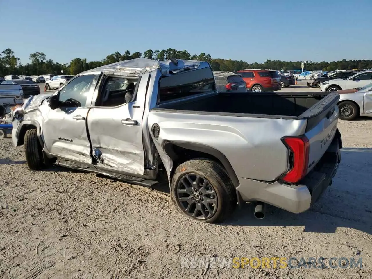 2 Photograph of a damaged car 5TFLA5DB3RX178329 TOYOTA TUNDRA 2024