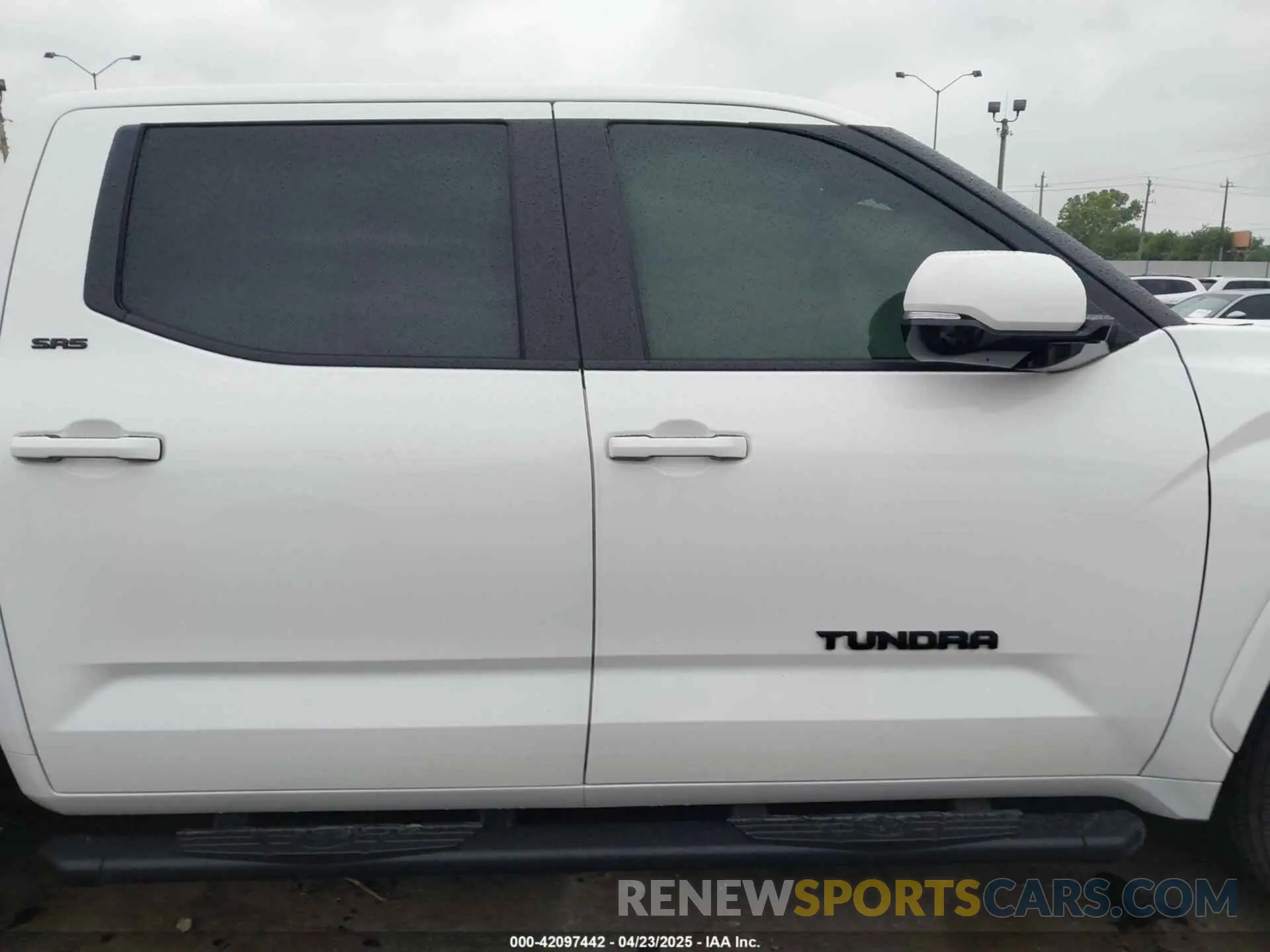 13 Photograph of a damaged car 5TFLA5DB3RX181554 TOYOTA TUNDRA 2024