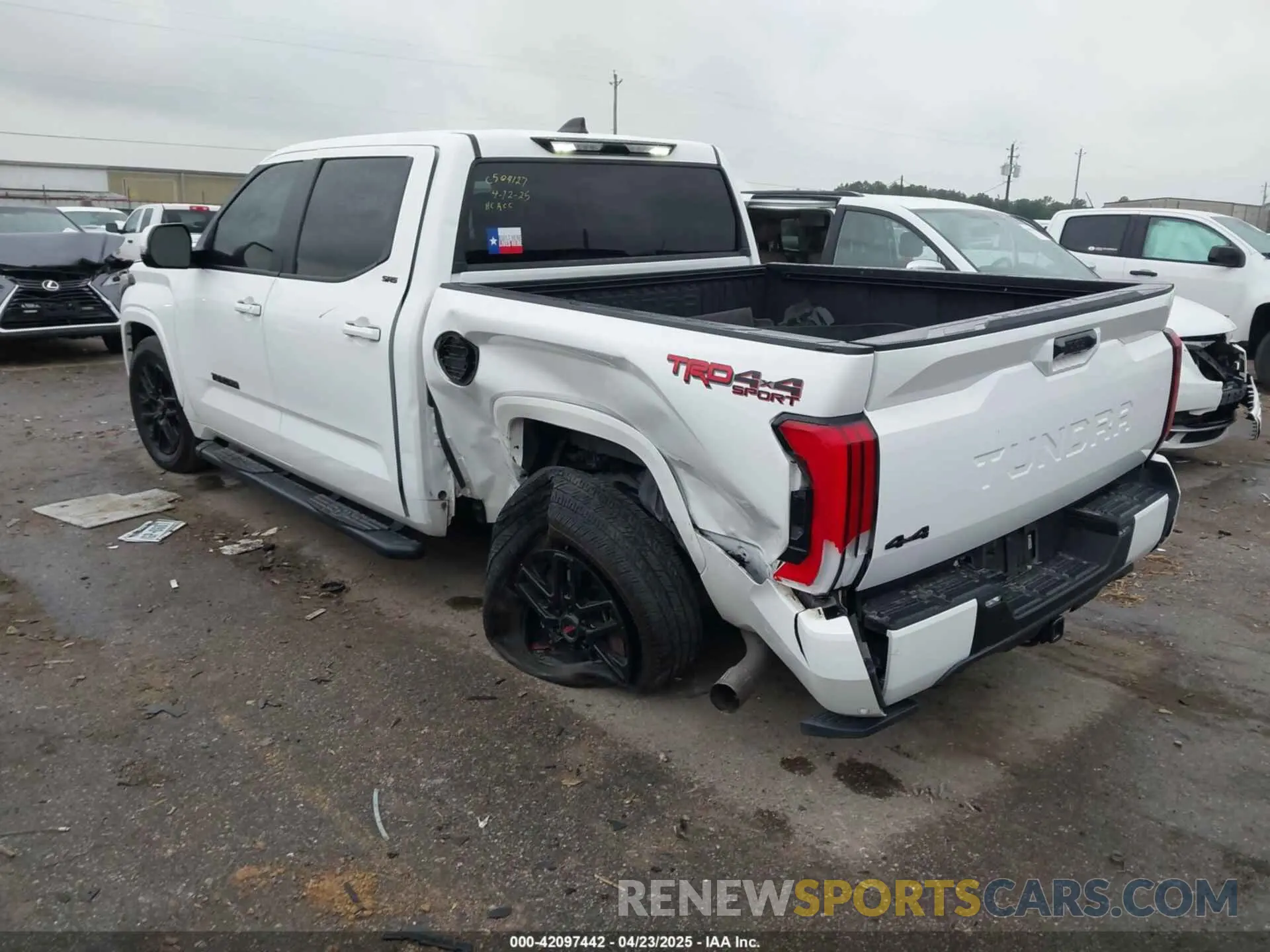 3 Photograph of a damaged car 5TFLA5DB3RX181554 TOYOTA TUNDRA 2024