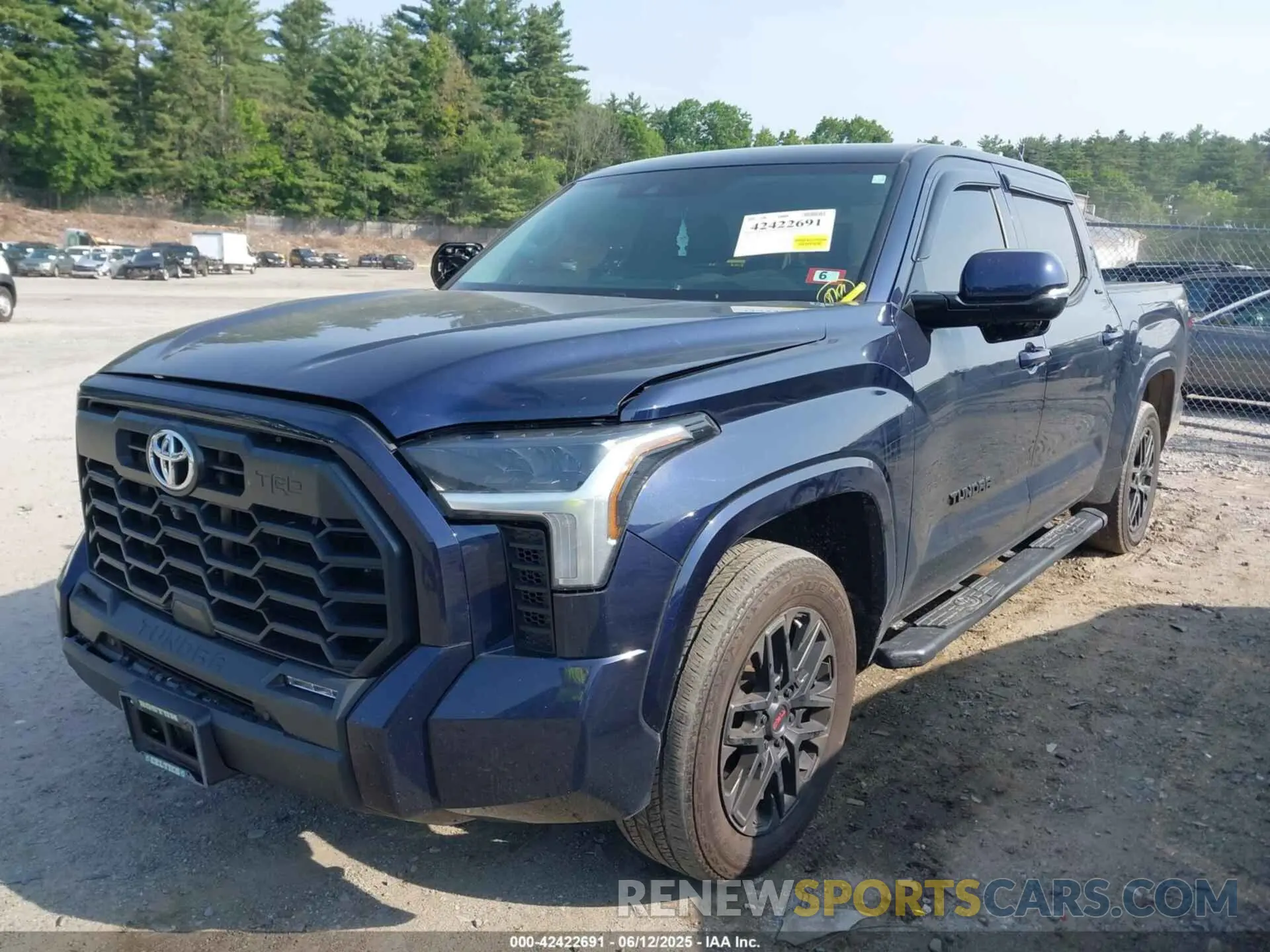 2 Photograph of a damaged car 5TFLA5DB4RX163385 TOYOTA TUNDRA 2024
