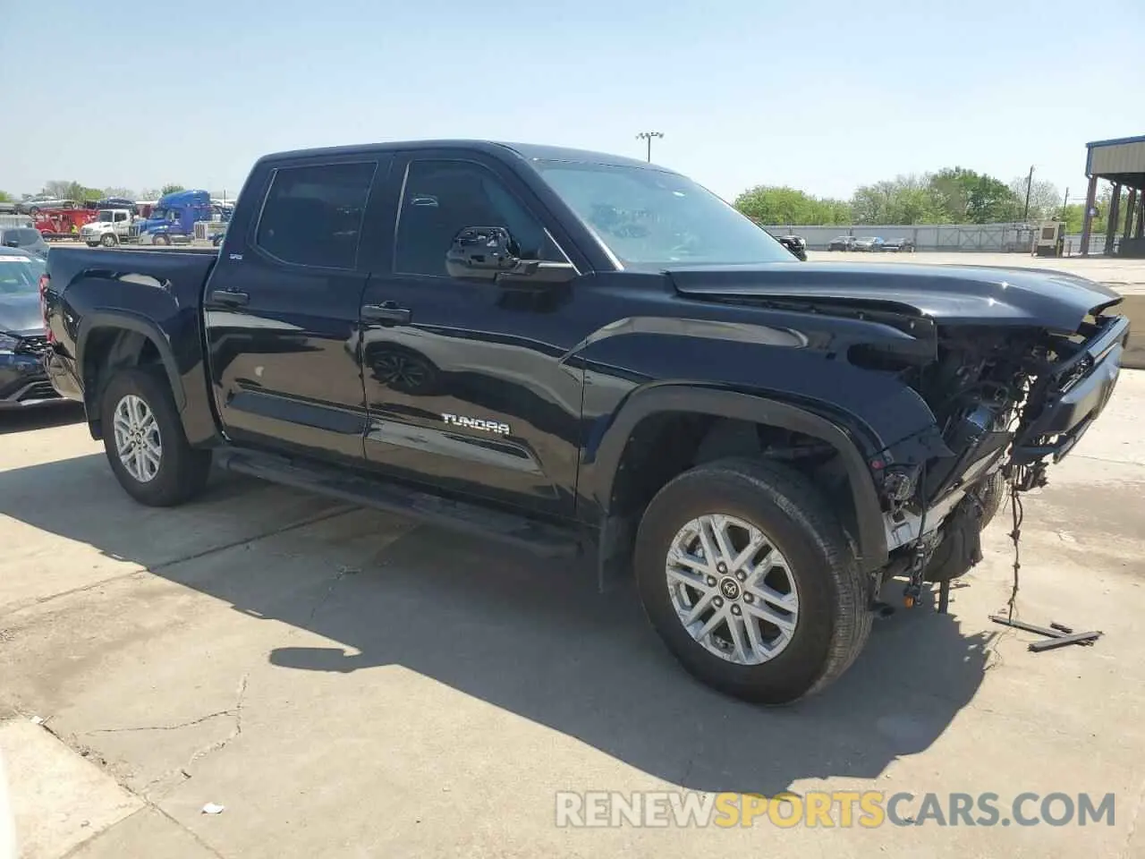4 Photograph of a damaged car 5TFLA5DB4RX168232 TOYOTA TUNDRA 2024