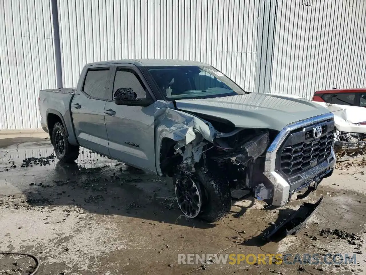4 Photograph of a damaged car 5TFLA5DB4RX172152 TOYOTA TUNDRA 2024
