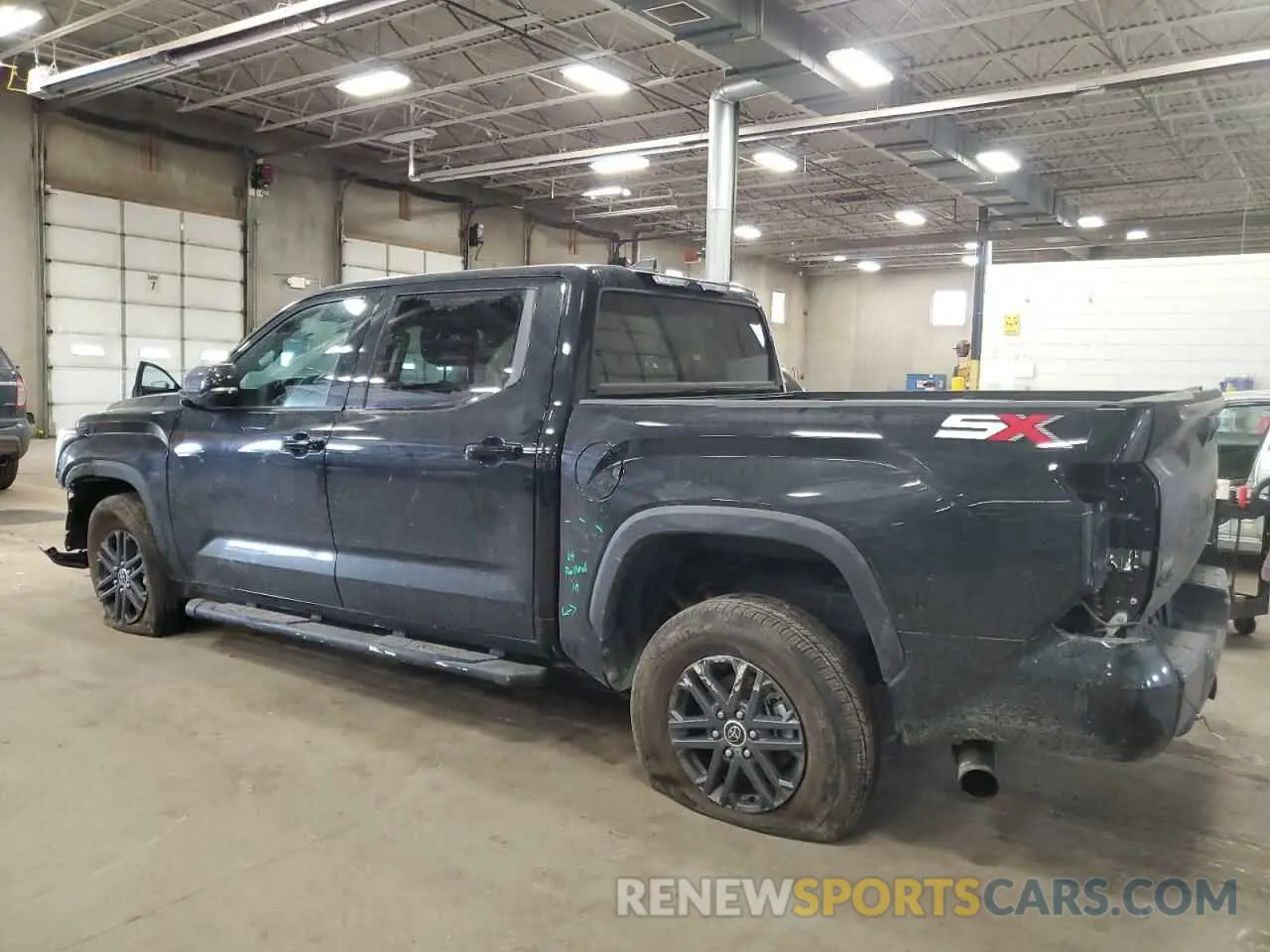 2 Photograph of a damaged car 5TFLA5DB4RX175178 TOYOTA TUNDRA 2024