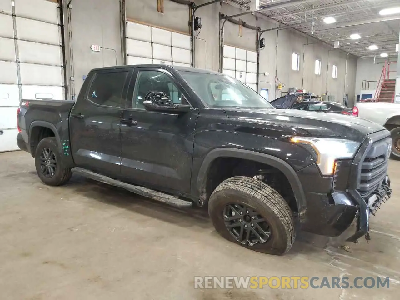 4 Photograph of a damaged car 5TFLA5DB4RX175178 TOYOTA TUNDRA 2024