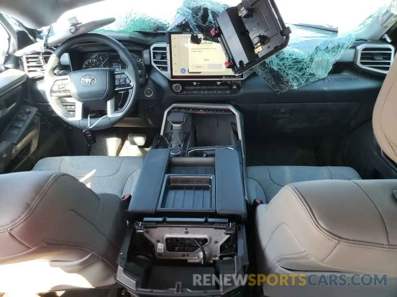 8 Photograph of a damaged car 5TFLA5DB5RX187114 TOYOTA TUNDRA 2024